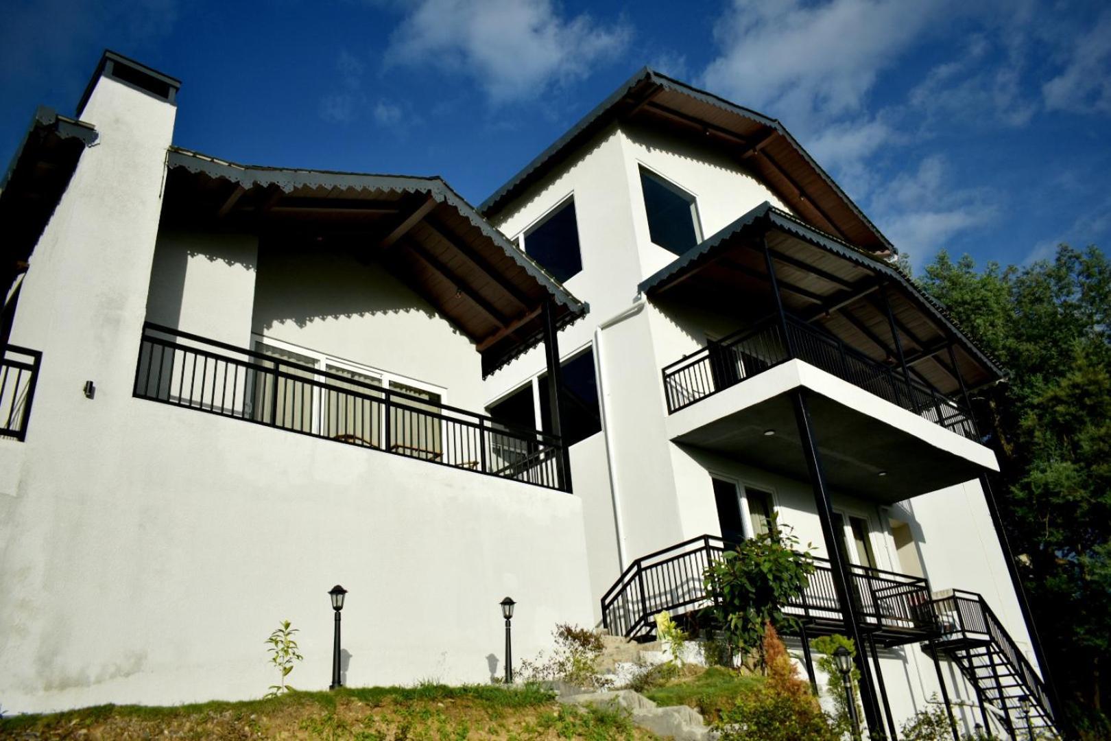 Rega Manivedya The Jungle Trail Resort Mukteshwar Exterior photo